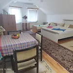 Apartment Mondo-Free Parking
